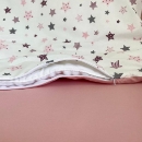 Set lenjerie de schimb pentru patut bebe 3 piese Stelute roz (2)